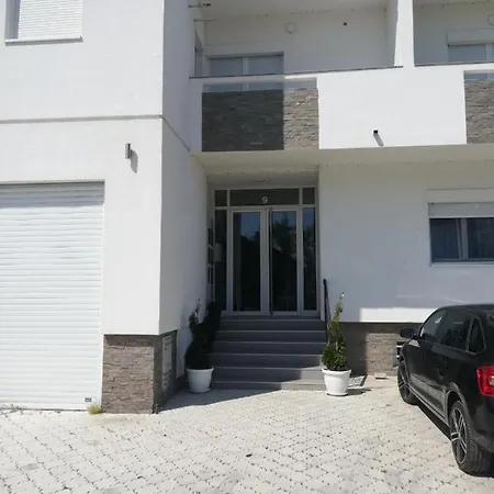 Διαμέρισμα Viktor Σρέμσκα Μιτρόβιτσα